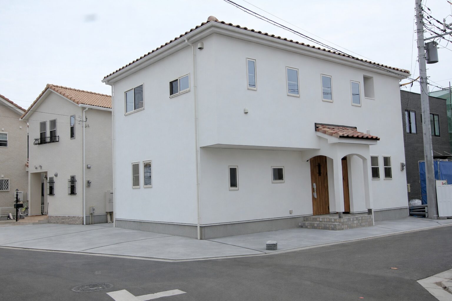 温もりと個性が融合した、美しい住まいが完成しました I.T様邸